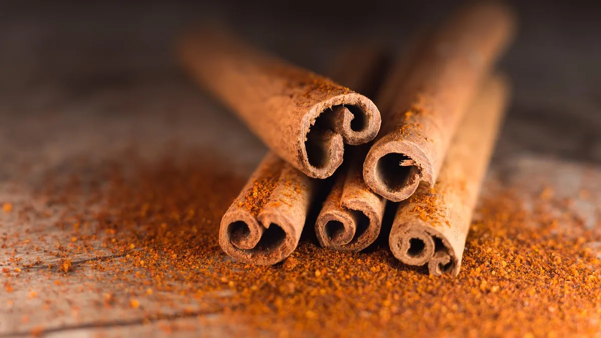 cinnamon, seasoning, fragrance, christmas, spices, spice, aroma, decoration, cinnamon sticks, ingredients, ingredient, taste, cinnamon stick, kitchen, deco, advent, cinnamon, cinnamon, cinnamon, cinnamon, cinnamon